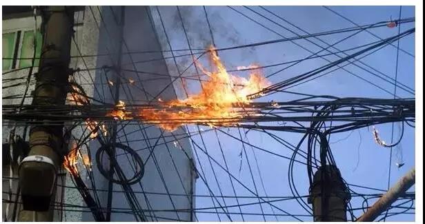 电线电缆爆炸起火的主要原因